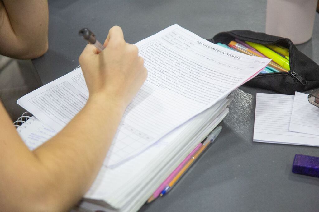 título imagem Na reta final, aulões ajudam candidatos na preparação para o Enem