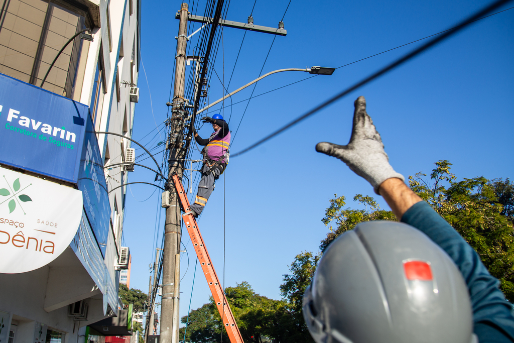 Em menos de quatro anos, mais de 12 toneladas de fios em desuso foram retirados em Santa Maria