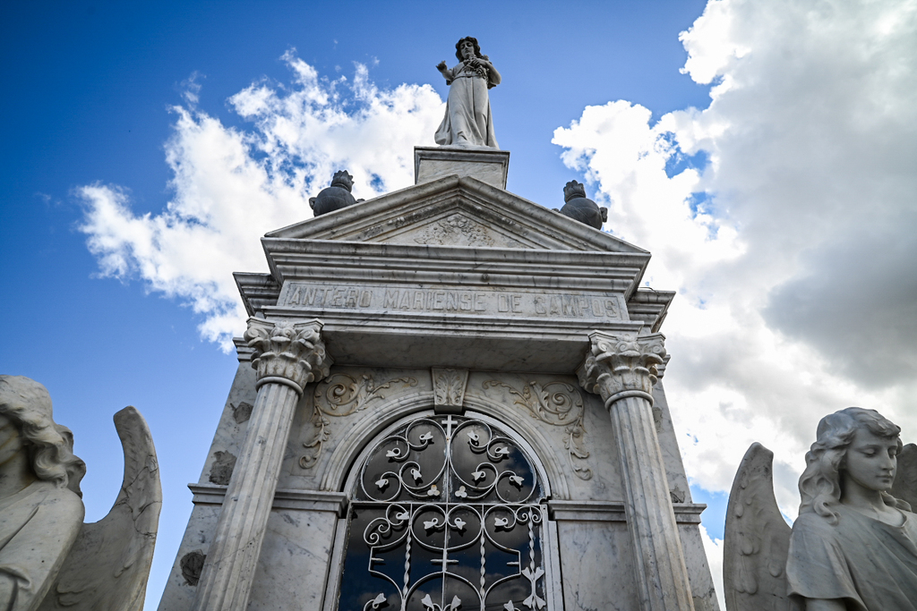 título imagem Onde a arte repousa: a beleza escondida entre os túmulos do Ecumênico
