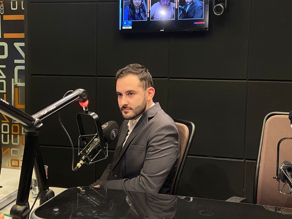 Nova encrenca a caminho, sinais de Riesgo e extinção de cargos