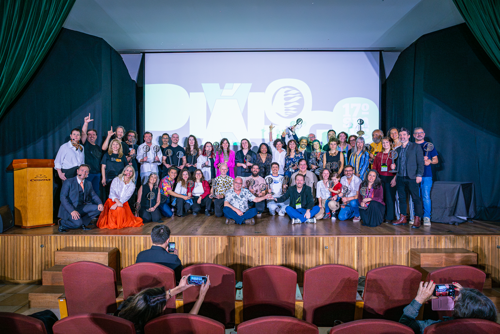SMVC premia vencedores, critica PL do Streaming em carta e anuncia Bienal de Cinema para 2027