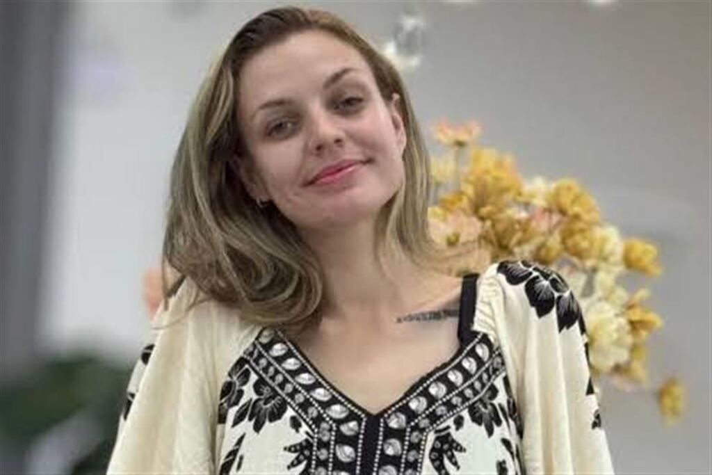 título imagem Jovem de 26 anos morre de câncer após ficar presa seis anos injustamente, parte do tempo em Santa Maria; ela havia sido absolvida há dois meses