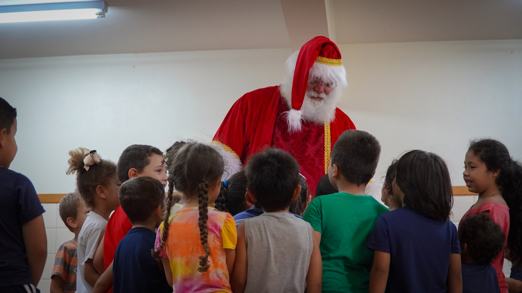 Grupo Diário convida comunidade a adotar cartinhas e espalhar esperança neste fim de ano