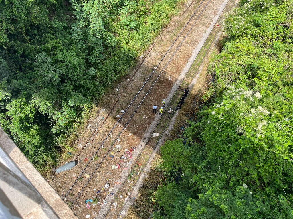 Rumo Logística retira trilhos de trens da Serra gaúcha para levar para Santa Catarina