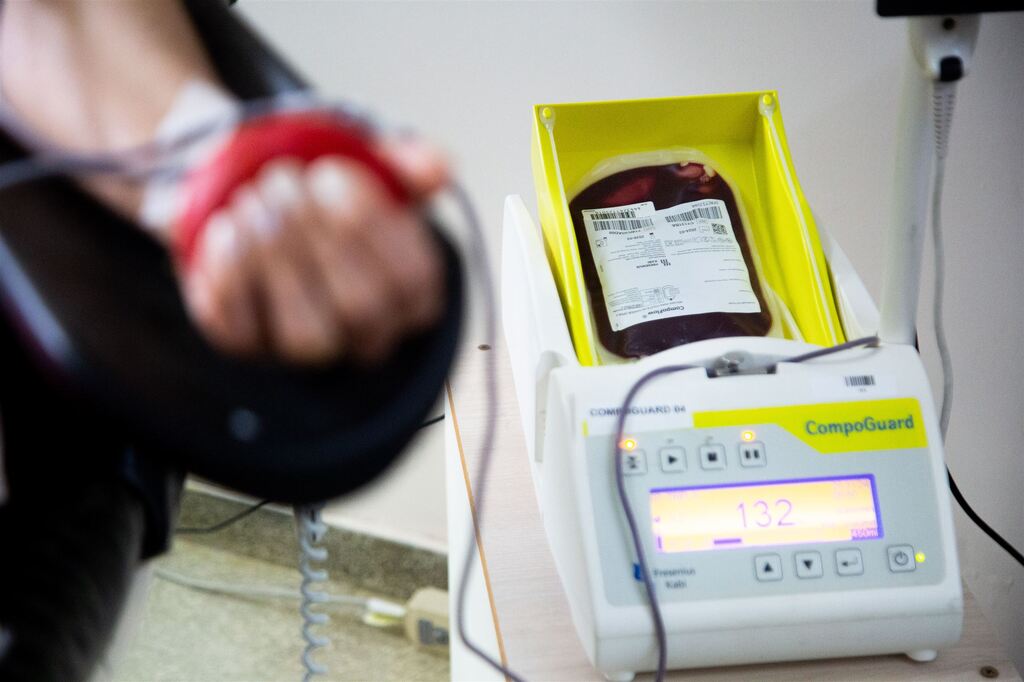 título imagem Com estoques críticos, Hemocentro Regional de Santa Maria faz busca ativa por doadores de sangue; veja como ajudar