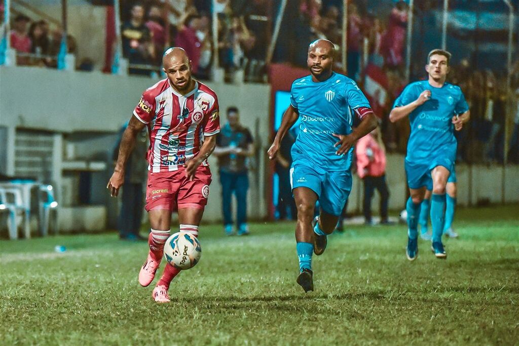 título imagem Punição ao Inter-SM diminui e clube acredita que mandará jogos em casa no Gauchão