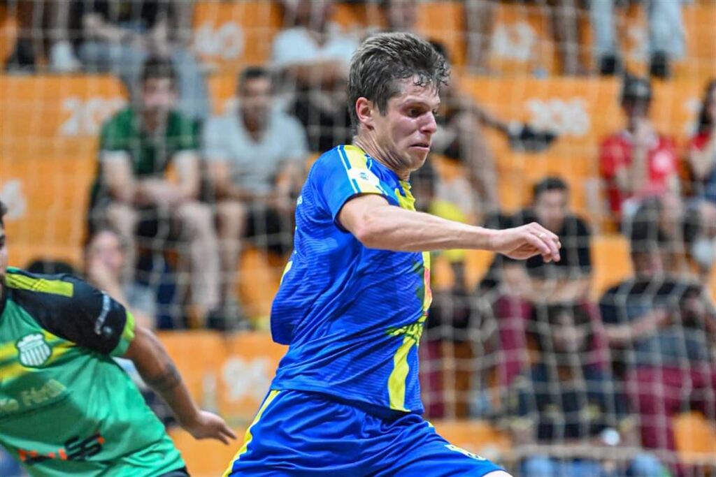 título imagem Equipe de futsal santa-mariense avança em São Vicente de Sul e irá enfrentar outro time daqui