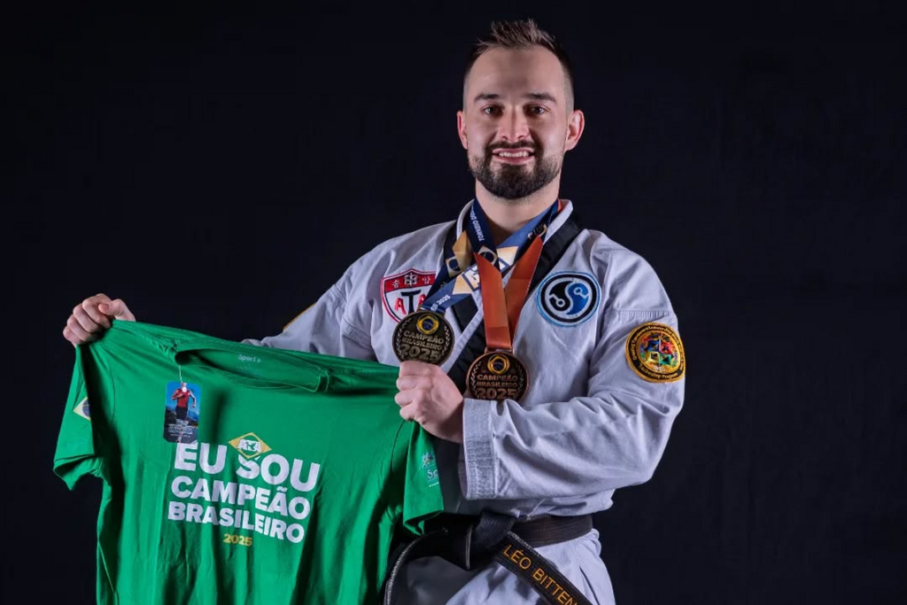 Instrutor de academia de Santa Maria vai disputar o Mundial de Taekwondo em 2026