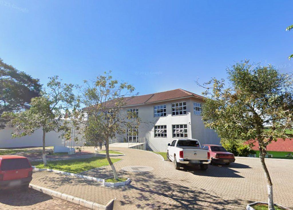 título imagem Prefeitura de São Martinho da Serra repudia agressão entre servidores após sessão na Câmara e anuncia apuração interna