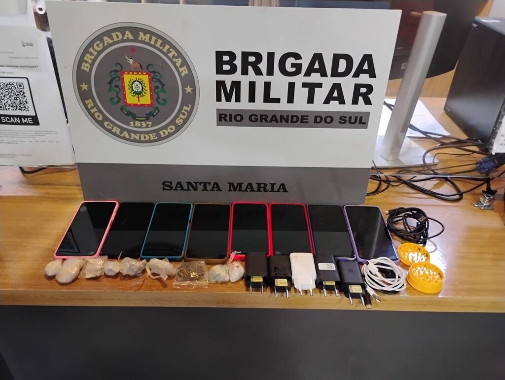 Brigada Militar intercepta dupla preparando material para arremesso na penitenciária de Santa Maria
