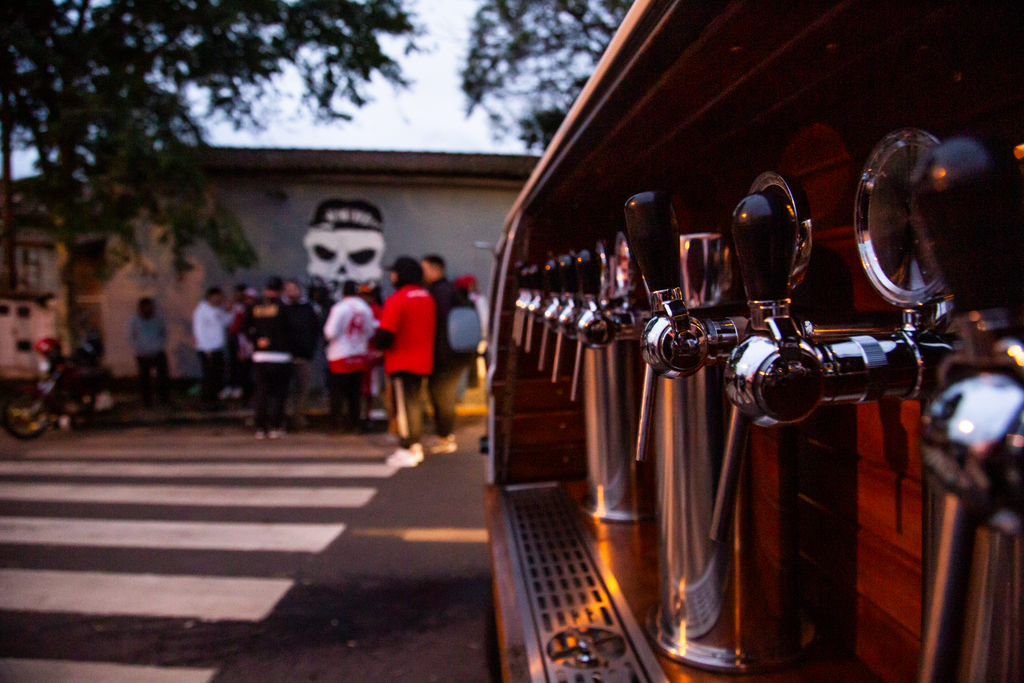 Foto: Vinicius Becker - Proibição estadual restringe venda em estádios como o Presidente Vargas