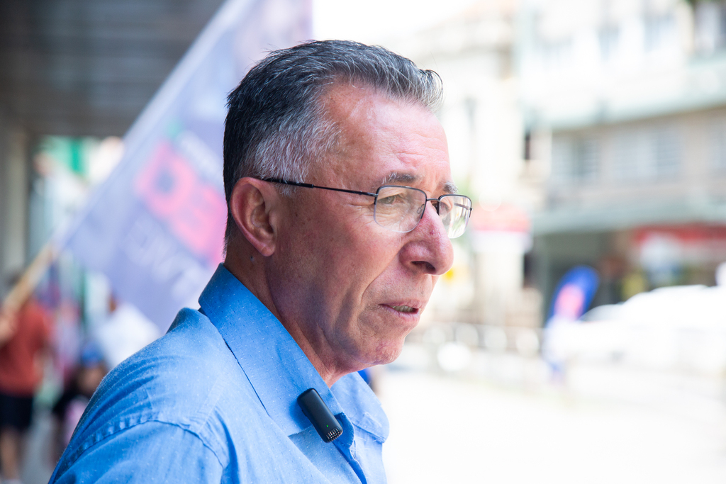 Valdeci diz que país dá passo para criar vacina contra o golpismo