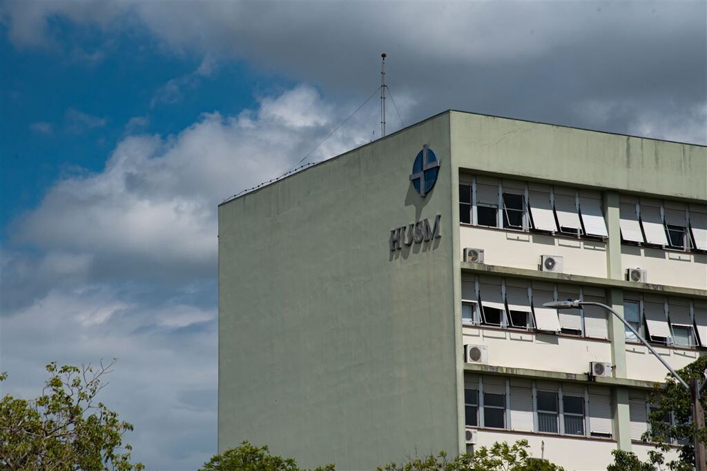 título imagem Husm confirma morte de bebê após dar entrada com ferimentos graves; pais foram presos