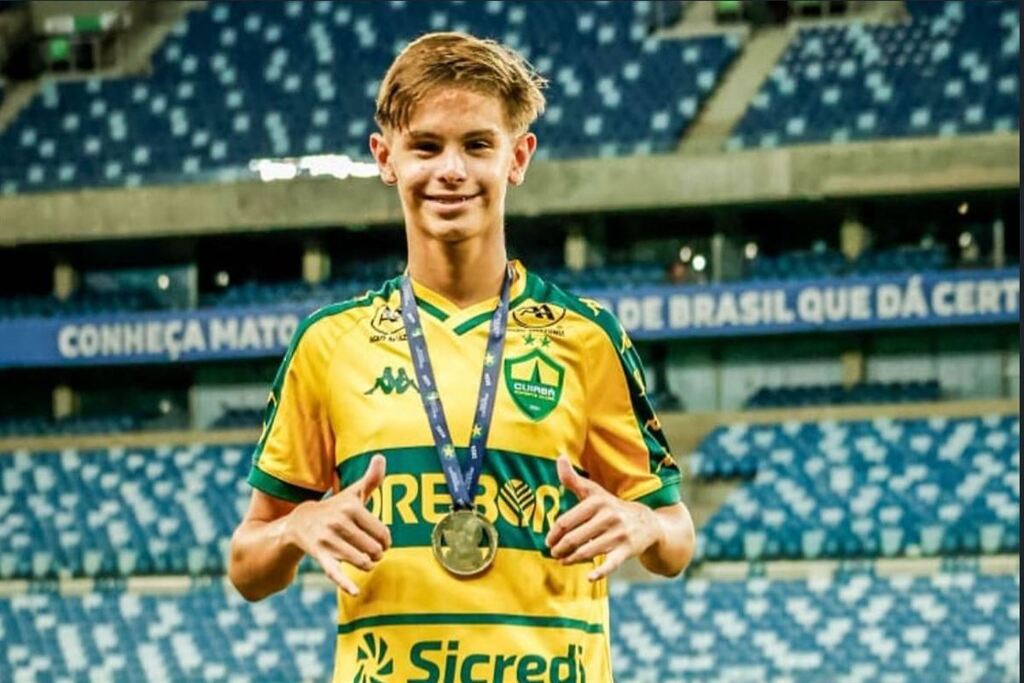 Neto de Robson Centurião é campeão estadual sub-15 pelo Cuiabá