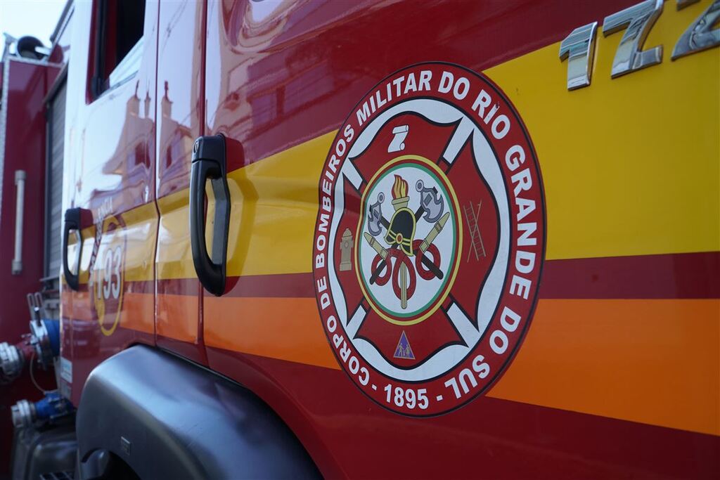 Incêndio causa danos materiais em restaurante na Faixa Nova de Camobi em Santa Maria