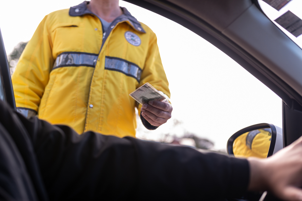 Novas regras para tirar CNH entram em vigor nesta semana; 