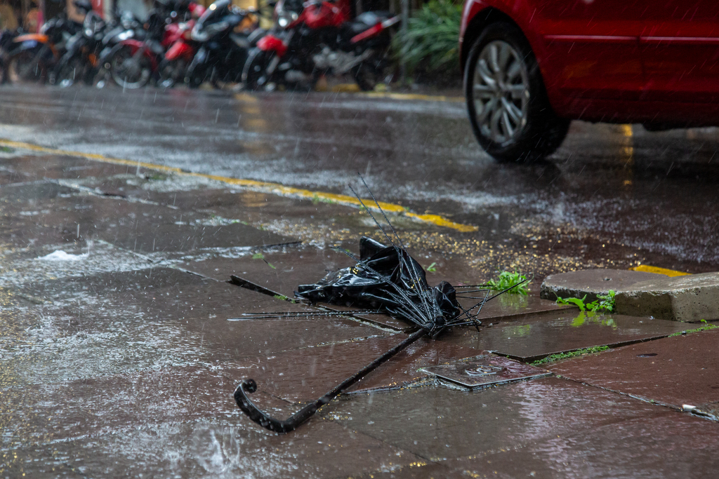 Defesa Civil coloca Santa Maria e região em estado de alerta por ciclone extratropical entre terça e quarta