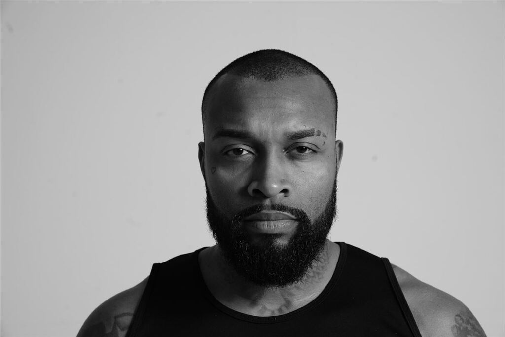 Nego Di vira réu novamente por estelionato em caso que envolve 64 vítimas