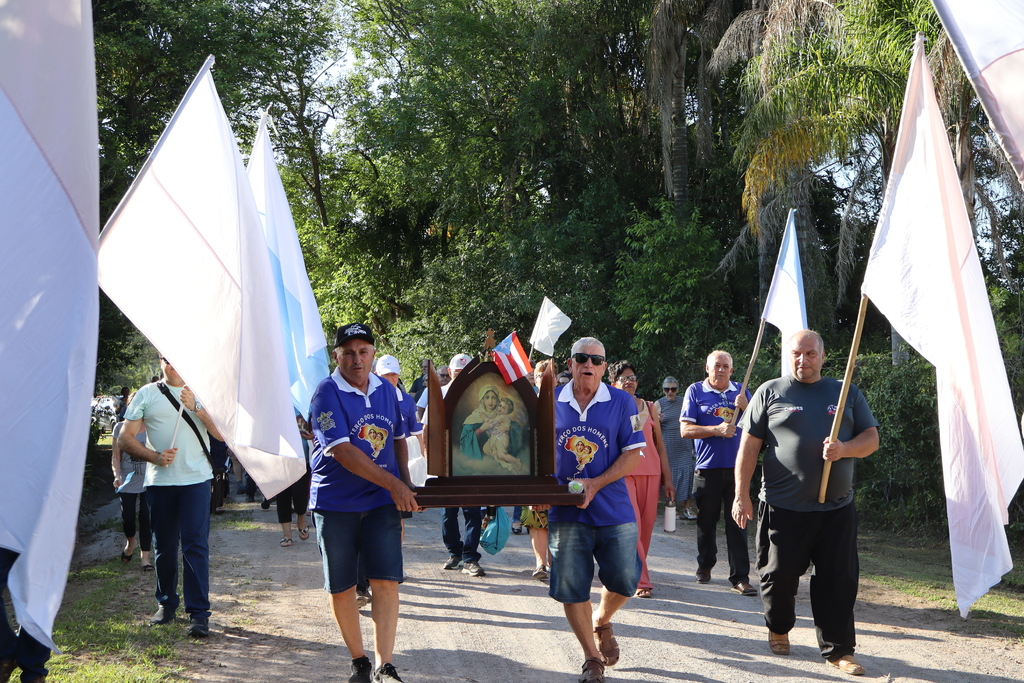 Foto: Amanda Teixeira (Associação João Luiz Pozzobon/Divulgação) - Nascido em 12 de dezembro de 1904, João Luiz Pozzobon completaria 121 anos, data celebrada por seus devotos no domingo (14), com programação especial em sua cidade natal.
