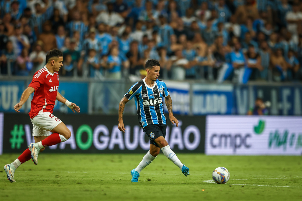 título imagem CBF divulga tabela básica do Brasileirão 2026; confira as datas dos clássicos Gre-Nais