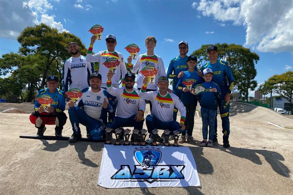 título imagem Santa-marienses buscam quatro títulos no Gaúcho de Bicicross