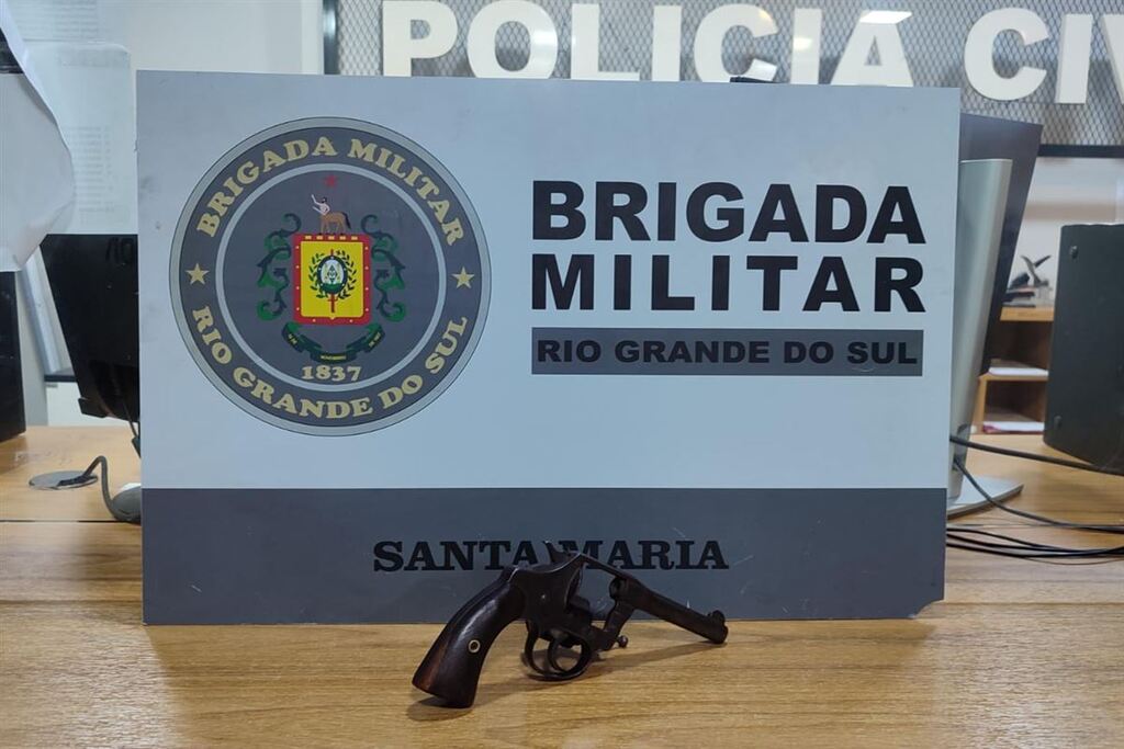 Brigada Militar apreende arma de fogo após ameaça em Santa Maria