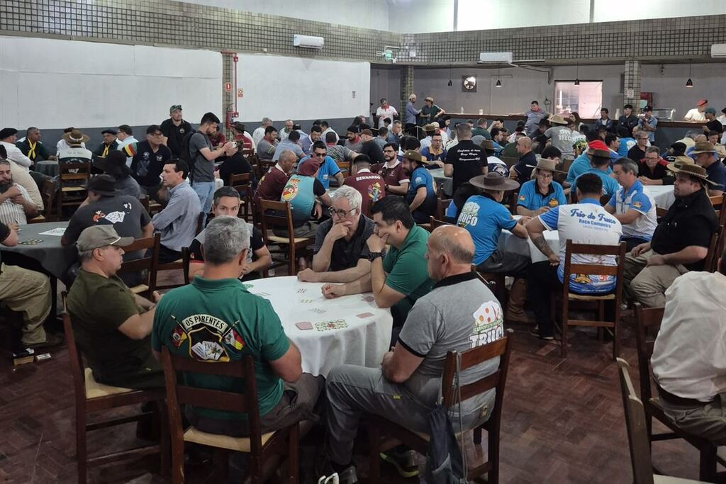 Foto: Arquivo pessoal - Modalidade pode ser jogada em duplas ou trios. Calendário com as seis etapas da competição estadual de 2026 já foi divulgado e terá disputas na Região Central