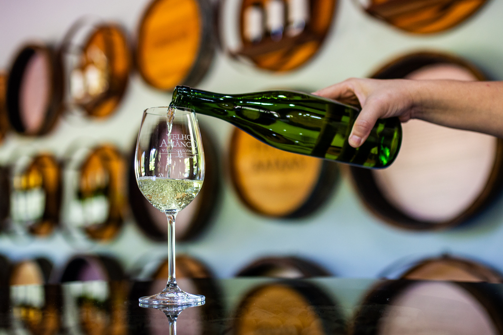 O que beber no Réveillon: veja quais vinhos e espumantes combinam com a ceia