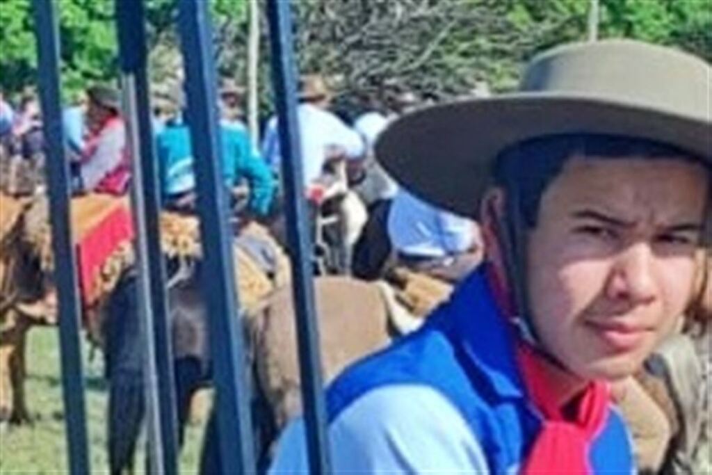 Adolescente morre atropelado após tentar atravessar rodovia da região