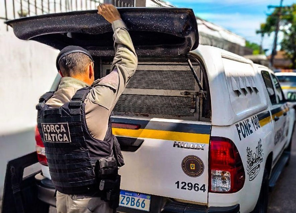 Homem de 45 anos é preso durante cumprimento de mandado judicial em Santa Maria
