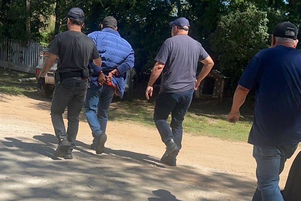 Suspeito de roubar farmácia e manter vítimas trancadas é preso pela Polícia Civil