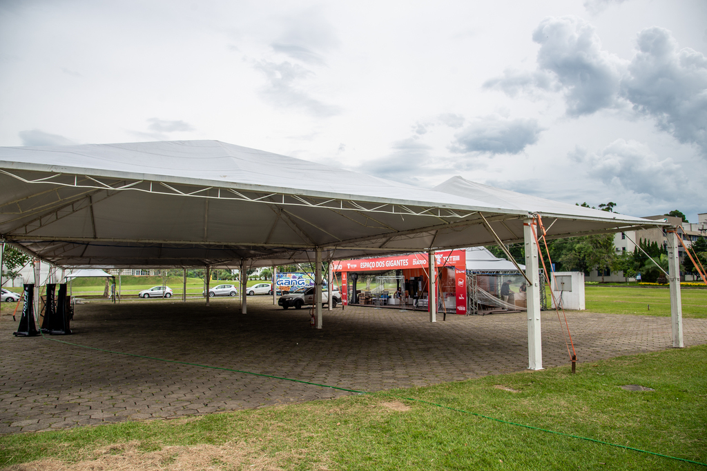 Estrutura pronta, provas a caminho e atenção ao trânsito marcam véspera do Vestibular e do PSS da UFSM