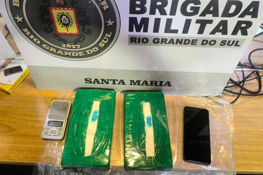 título imagem Mulher é presa com mais de dois quilos de cocaína em Santa Maria
