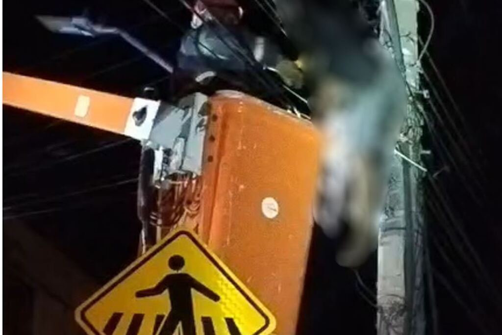 Identificado jovem que morreu após sofrer descarga elétrica enquanto tentava furtar fios em Santa Maria
