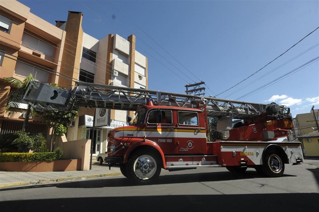 título imagem “Hoje, a necessidade mais urgente não é a escada mecânica”, diz comandante dos Bombeiros de Santa Maria
