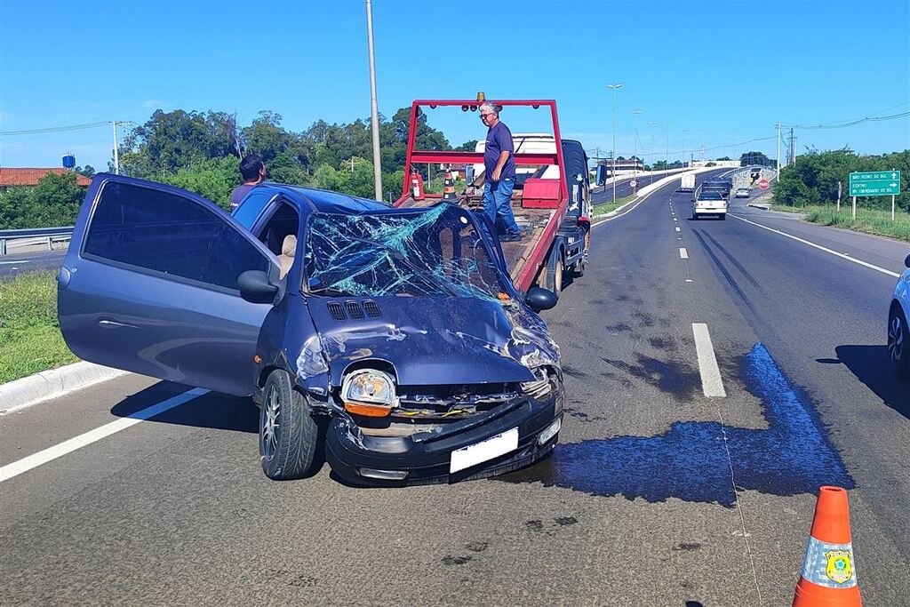 Motorista ferido em acidente na BR-158 é transferido para Hospital Regional em Santa Maria