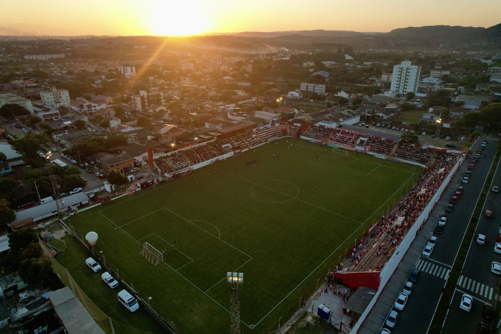 Foto: Tales Trindade (Diário) - Jogo do Inter-SM na capital gaúcha terá temperatura agradável