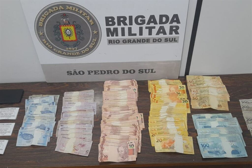 Homem é preso por aplicar golpes com rifas falsas em cidade da região