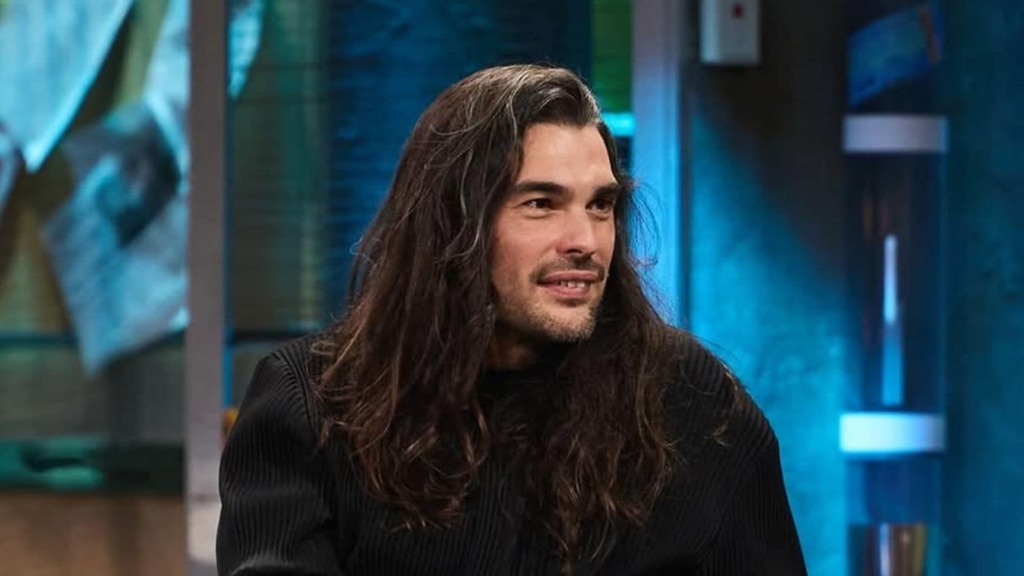 Diretor espanhol ironiza “nacionalismo” brasileiro ao comentar indicações de “O Agente Secreto” ao Oscar