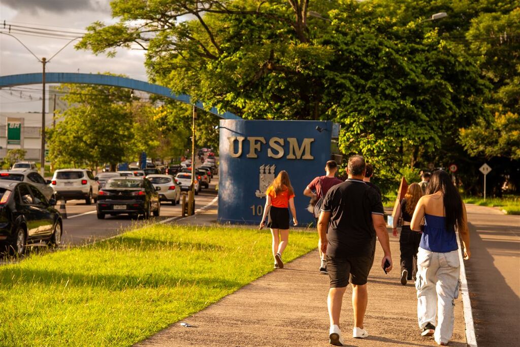 E-mail com ameaça de assassinato é alvo de investigação da Polícia Federal na UFSM