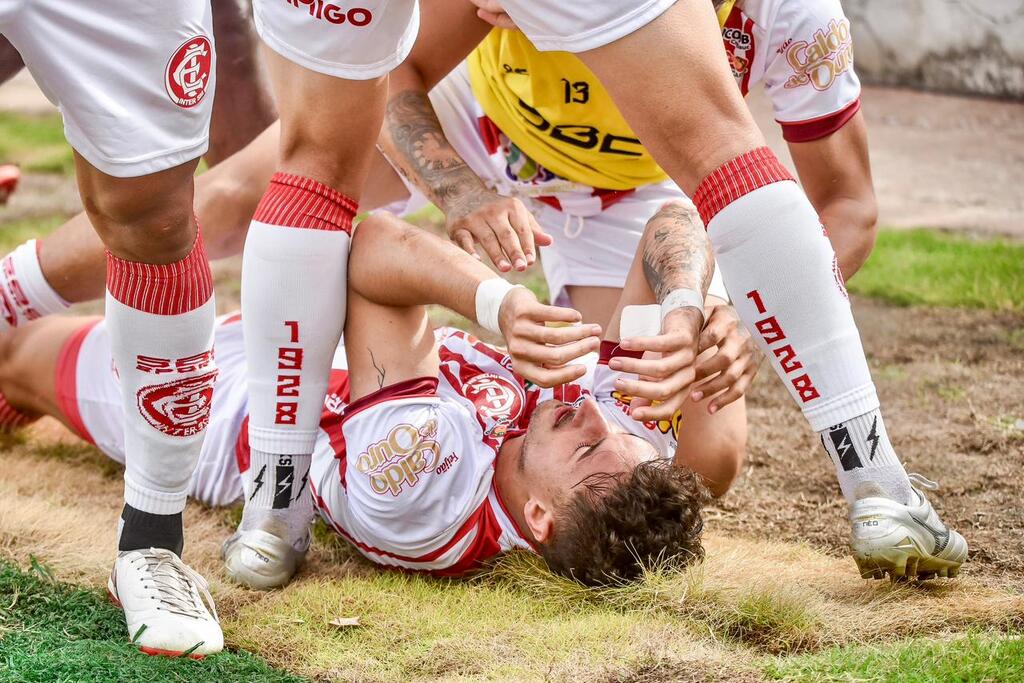 Autor do primeiro gol do Inter-SM no Gauchão, João Felipe celebra fim da seca e reforça foco no quadrangular do rebaixamento