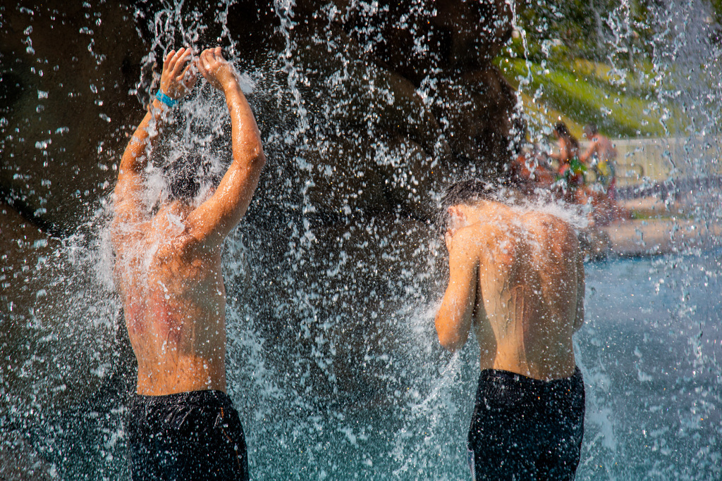 Mesmo com 33°C de máxima, segunda-feira deve ser dia mais 