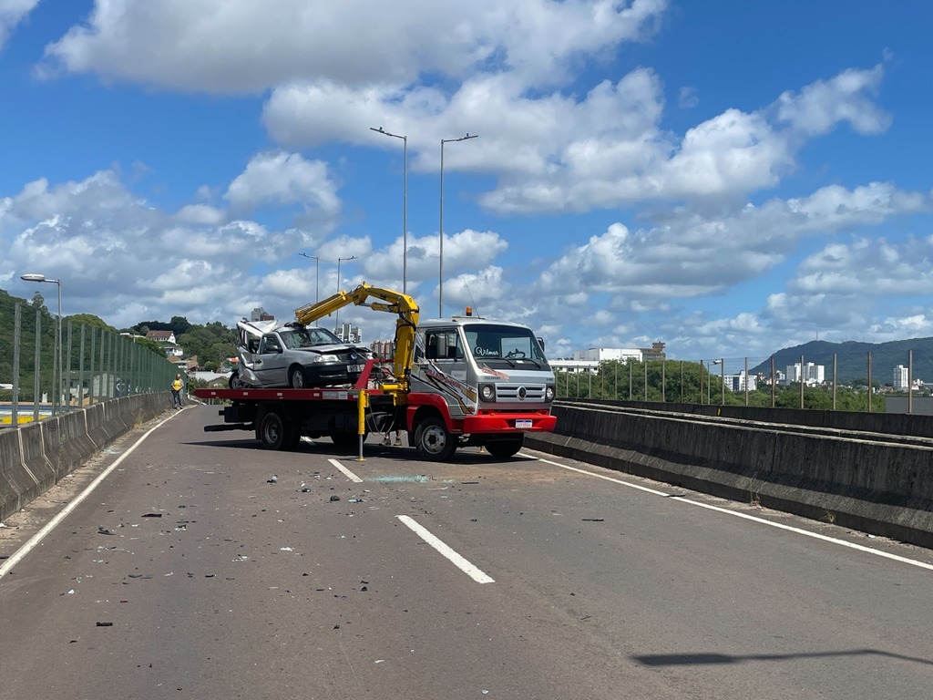 Morte em viaduto: tenente alerta para desatenção ao volante e orienta sobre o que fazer em caso de pane no veículo