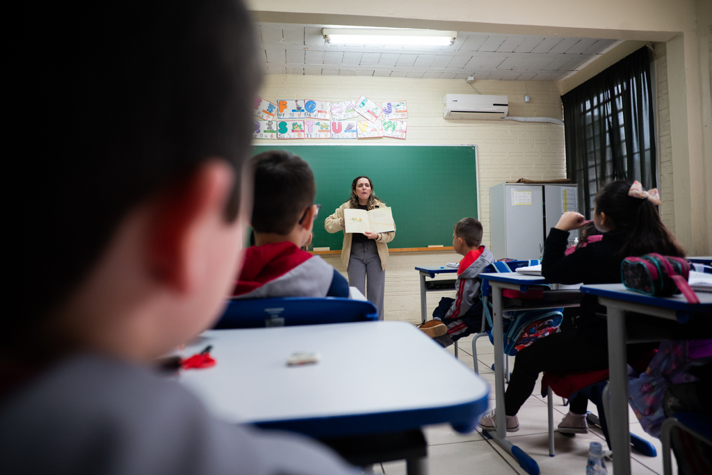 Foto: Vinicius Becker (Diário) - Listas de designações estão disponíveis no site da Prefeitura. Pais ou responsáveis devem ir diretamente na escola na qual a criança foi contemplada com a vaga.