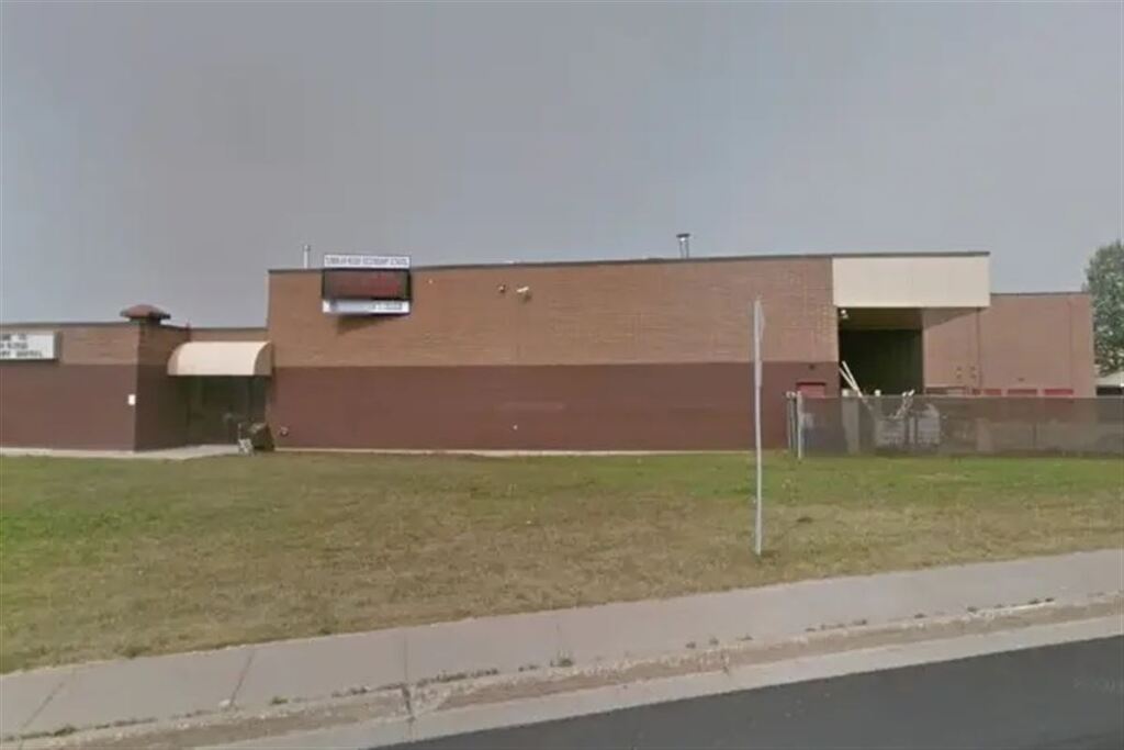 Ataque a tiros em escola no Canadá deixa nove mortos; suspeita foi encontrada sem vida