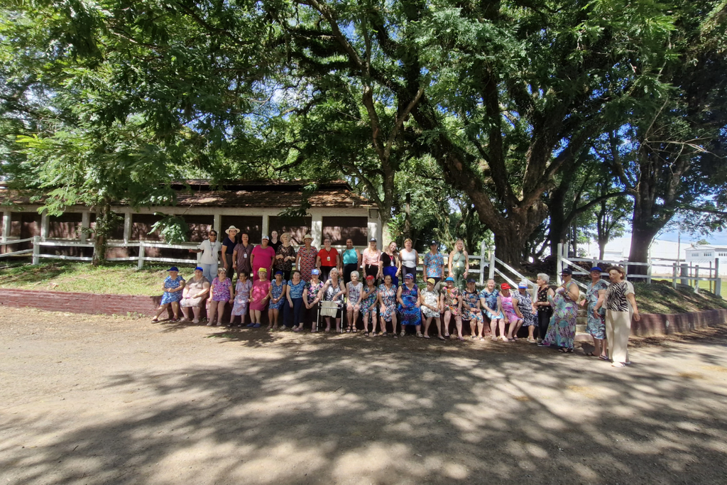 Lar das Vovozinhas inicia celebração de 80 anos com passeio na Estância do Minuano