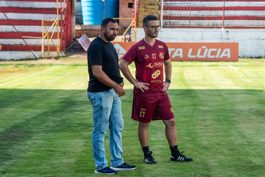 Com técnico novo, Inter-SM tem jogo decisivo diante do Guarany em Bagé