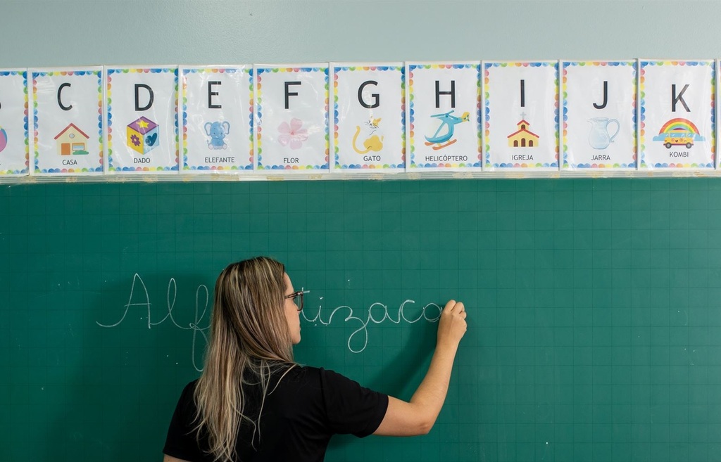 Pé-de-Meia Licenciaturas: cadastro para participar começa nesta terça-feira