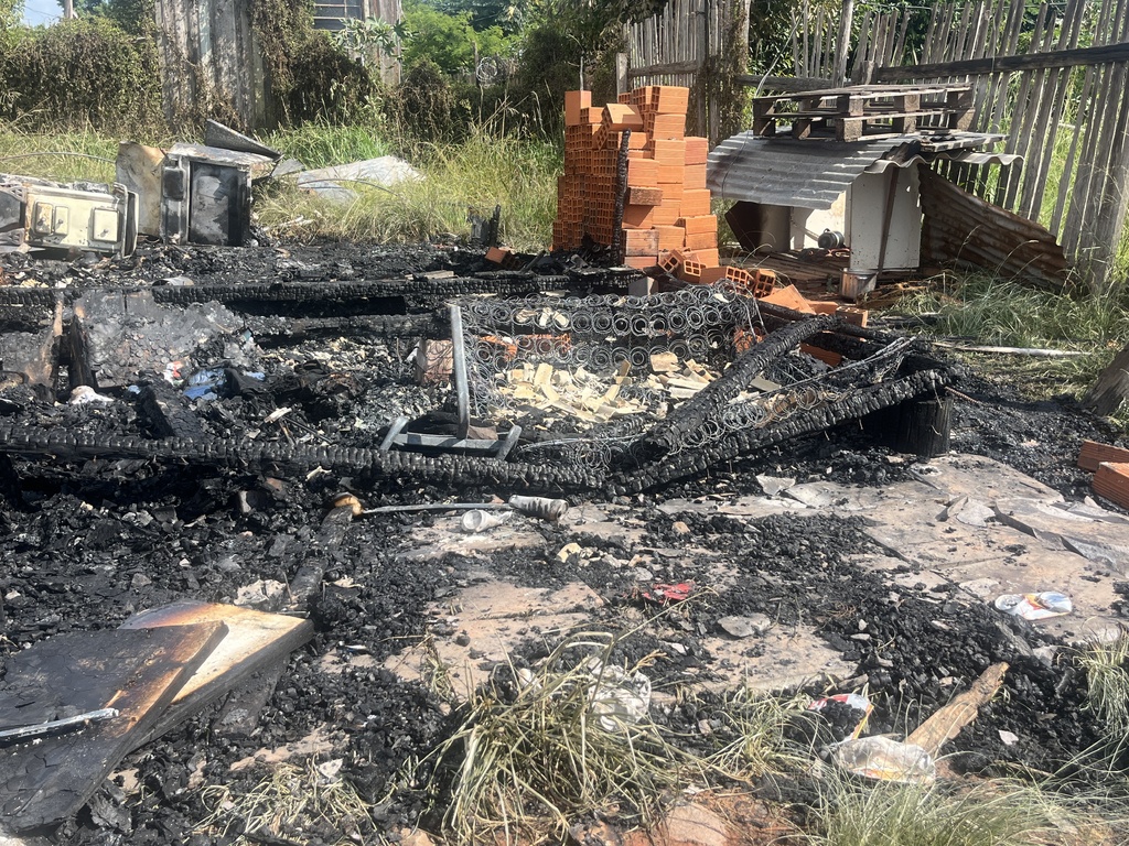 “Foi muito rápido, não tinha o que fazer”, diz vizinho sobre incêndio que matou família em Santa Maria