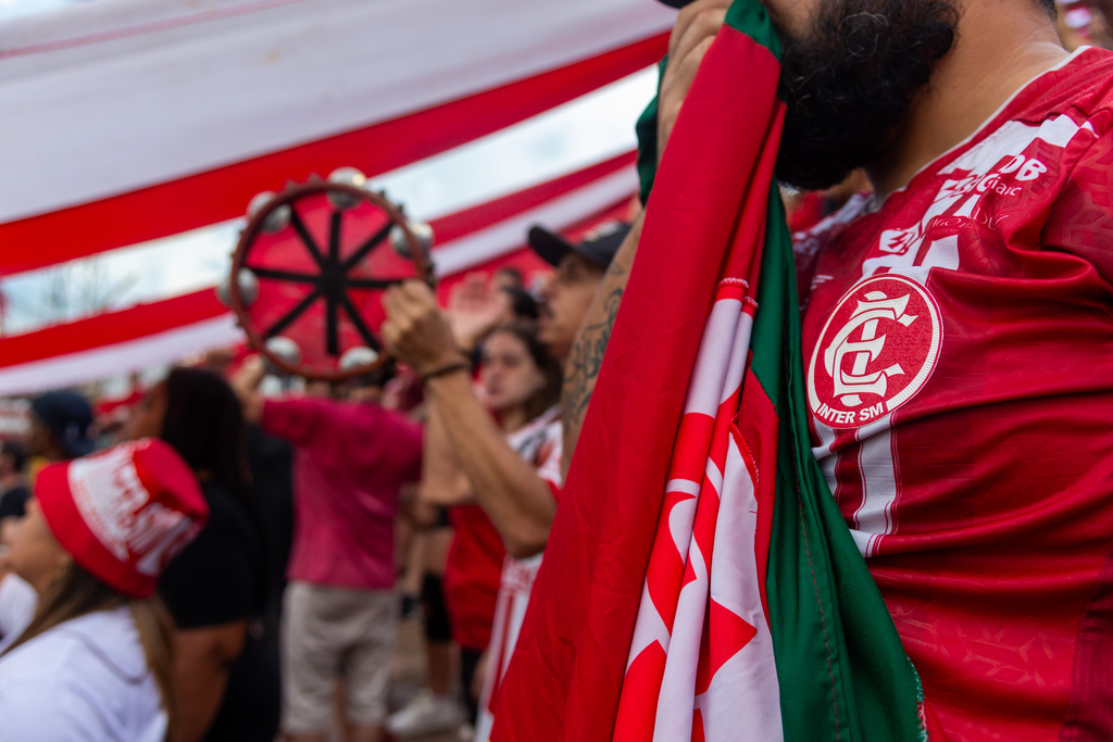 Na briga para evitar rebaixamento, Inter-SM anuncia promoção em loja oficial do clube
